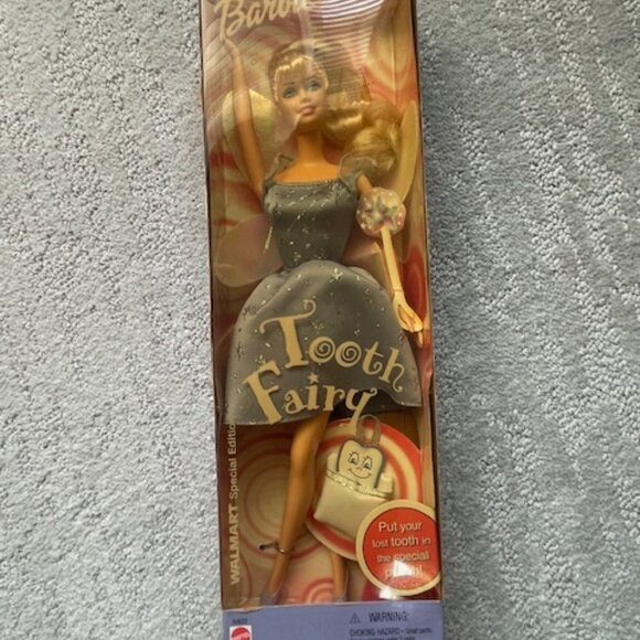 Set of 4 Dentist Barbies and 1 Tooth Fairy Barbie - Picture 10 of 10